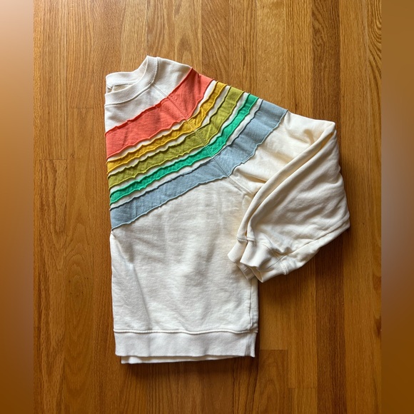 Women’s sweatshirt by By Together, size medium. - Picture 3 of 3